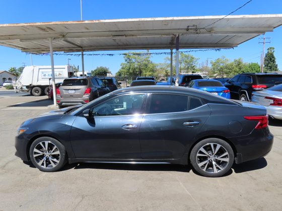 2017 Nissan Maxima SV foto 4
