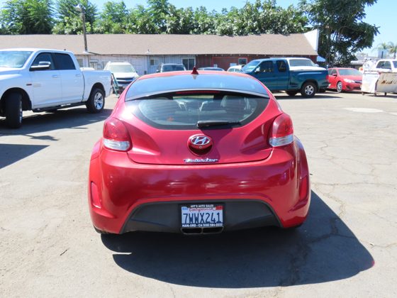 2017 Hyundai Veloster foto 4