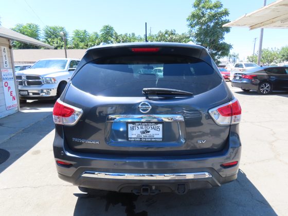 2014 Nissan Pathfinder SV foto 4