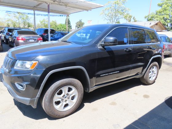 2015 Jeep Grand Cherokee Laredo en venta en Art's Auto Sales, Hanford CA