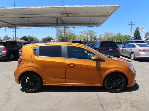 2017 Chevrolet Sonic LT foto 7