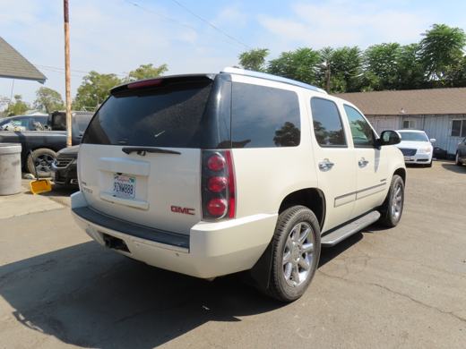2010 GMC Yukon Denali foto 4