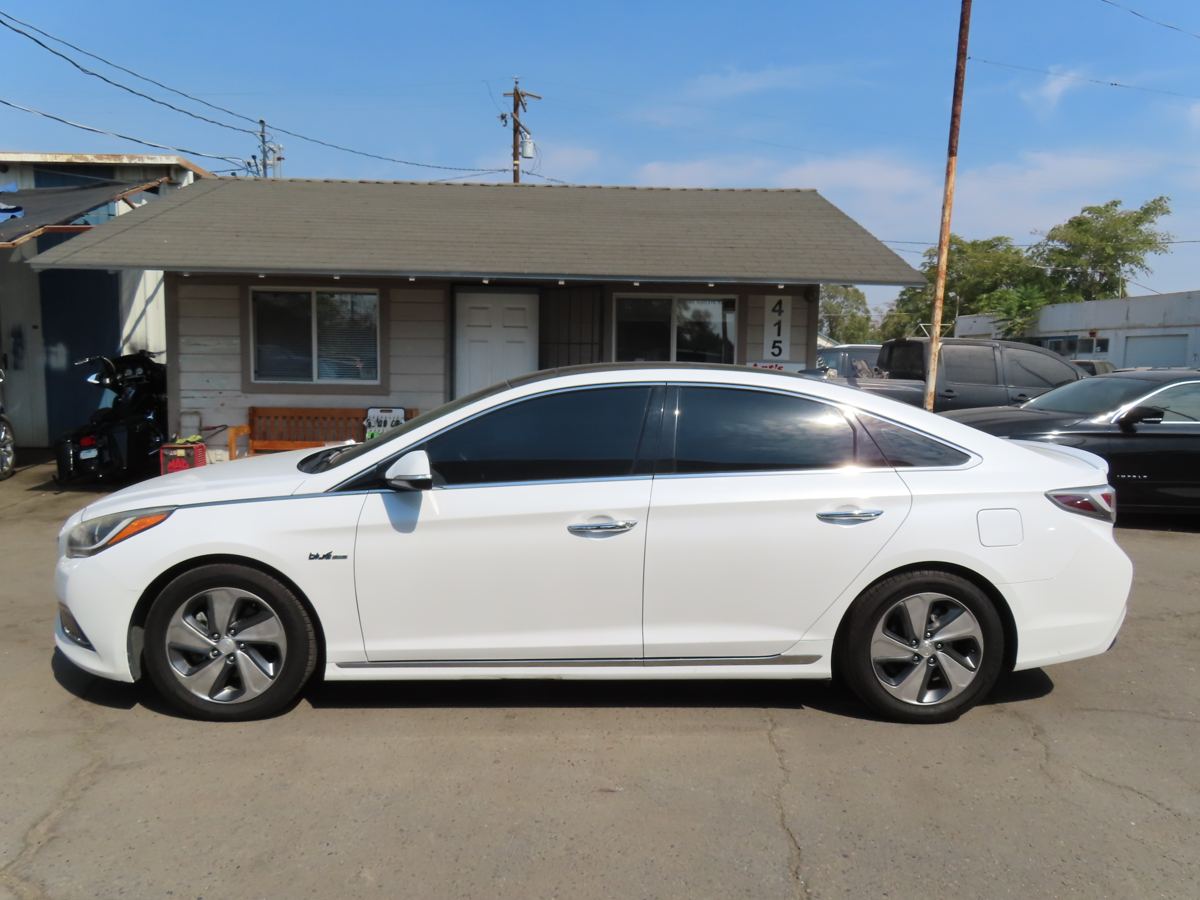 2017 Hyundai Sonata Hybrid Limited — Art's Auto Sales, Hanford CA