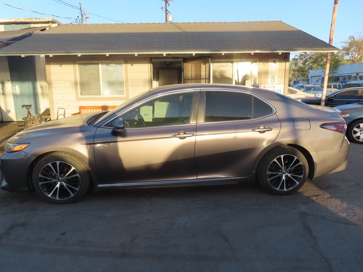 2018 Toyota Camry SE — Art's Auto Sales, Hanford CA
