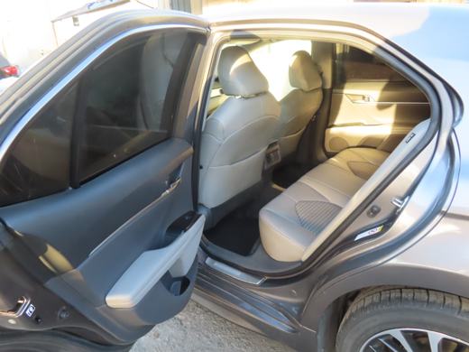 2018 Toyota Camry SE foto 6