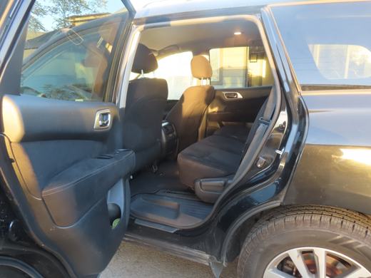 2016 Nissan Pathfinder SV foto 6